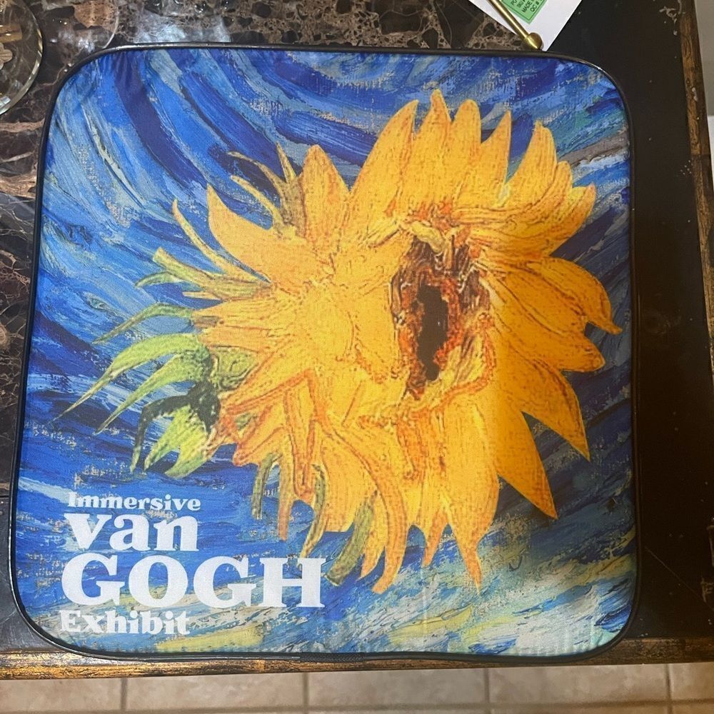IMMERSIVE VAN Gogh Exhibit VIP Cushion & Poster!